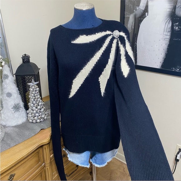 Vintage Black Pearl Ribbon Design Knit Sweater Size large - Picture 3 of 7